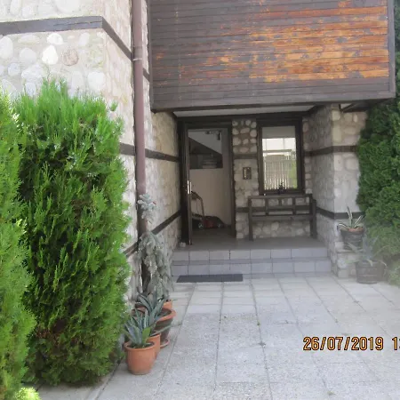 Apartament Emili *